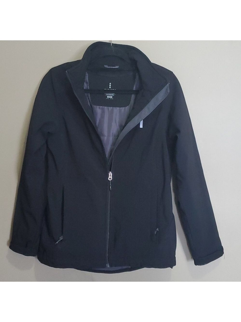 Elevate womans lightweight jacket size small